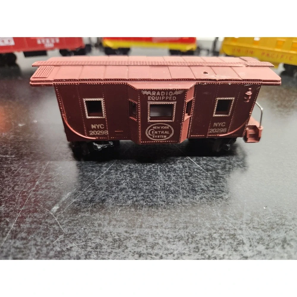 Various ho scale